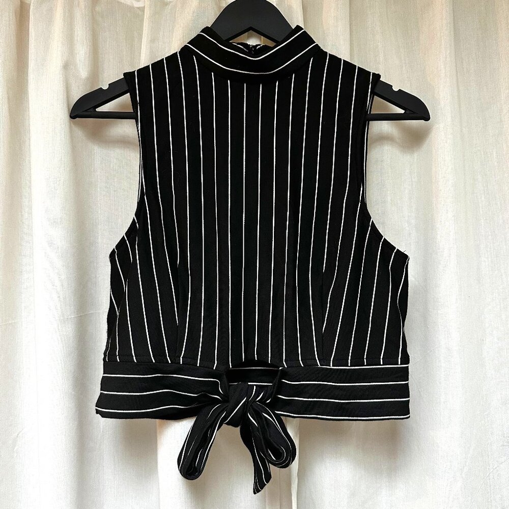 Angel Eye London zipped cropped top